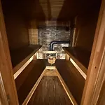 Apartment Cozy Private - Sauna Retreat & Event Space