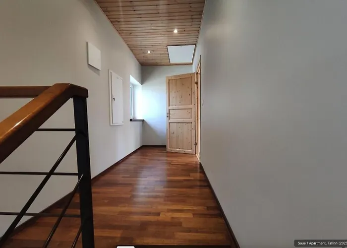 Cozy Private - Sauna Retreat & Event Space Apartment *